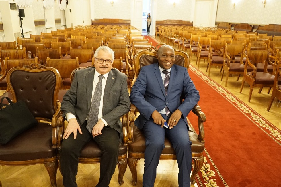 Visit by Ambassador of Burundi Edouard Bizimana