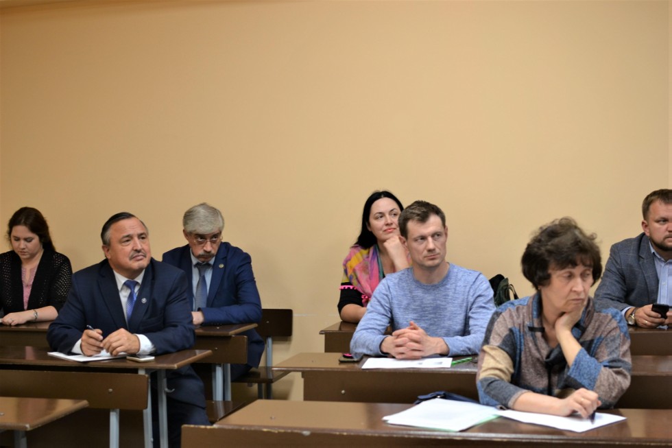 ����������� ��������� ������� ������