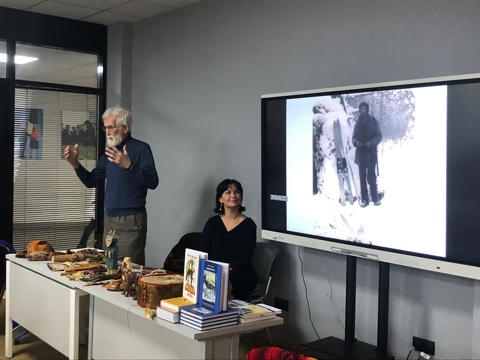 Студенты ИФМК КФУ встретились с известным прозаиком и путешественником Камилем Зиганшины Студенты ИФМК КФУ встретились с известным прозаиком и путешественником Камилем Зиганшины