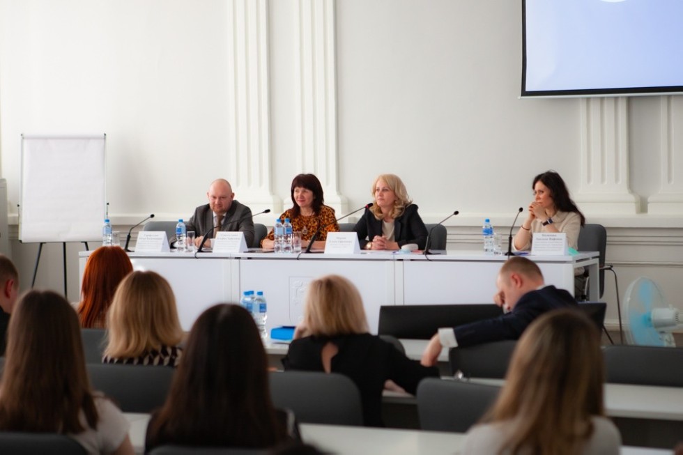 � ���������� ��������� ������ ������� � �������������� ���������� ���������������� ����� ����������� ���������� ������� � �������� � ����������� ��������������� ���������� '�������'