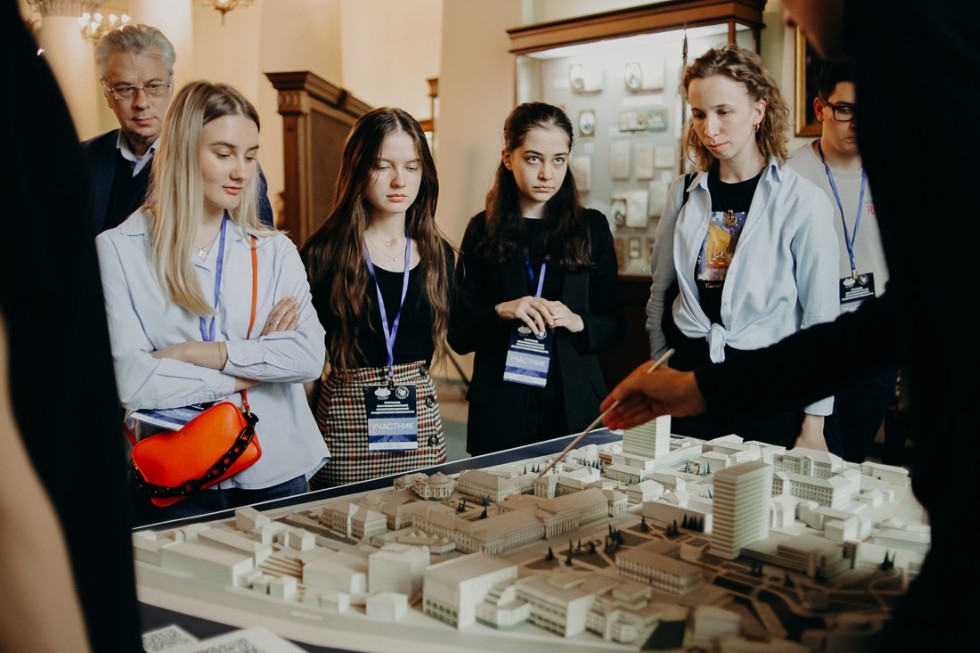 ��������� ���� ��������� ������������� ����������� �������� � ���