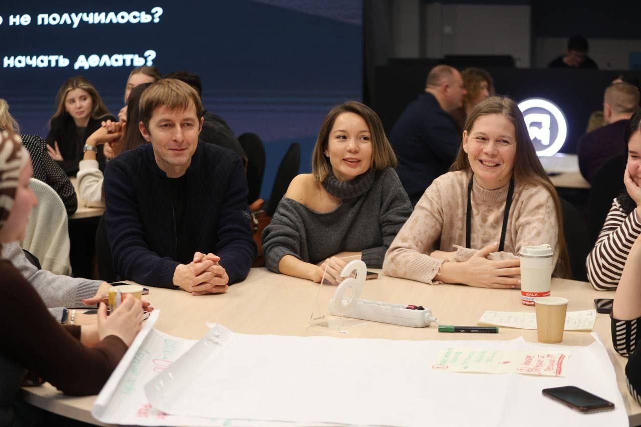 В Салехарде эксперты из 21 региона разработали дорожные карты для подготовки кадров по работе с молодёжью В Салехарде эксперты из 21 региона разработали дорожные карты для подготовки кадров по работе с молодёжью