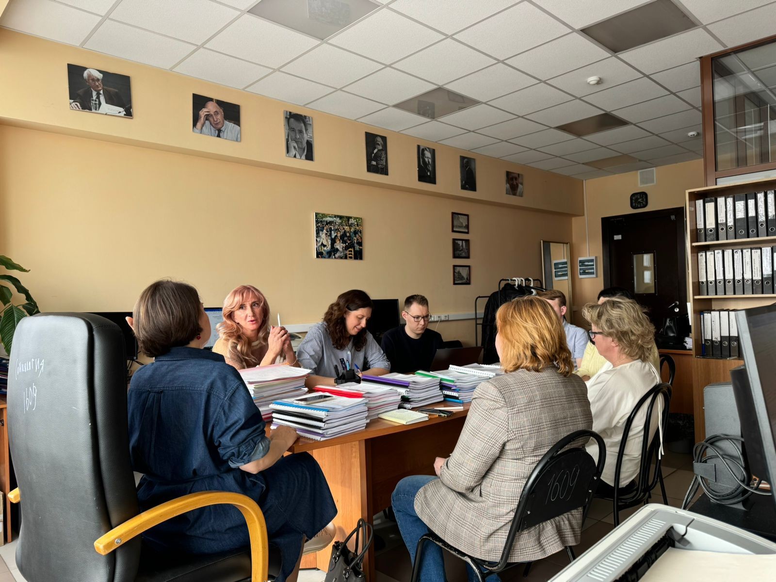 На 'пятничном' воркшопе обсудили направления исследования искусственного интеллекта На 'пятничном' воркшопе обсудили направления исследования искусственного интеллекта