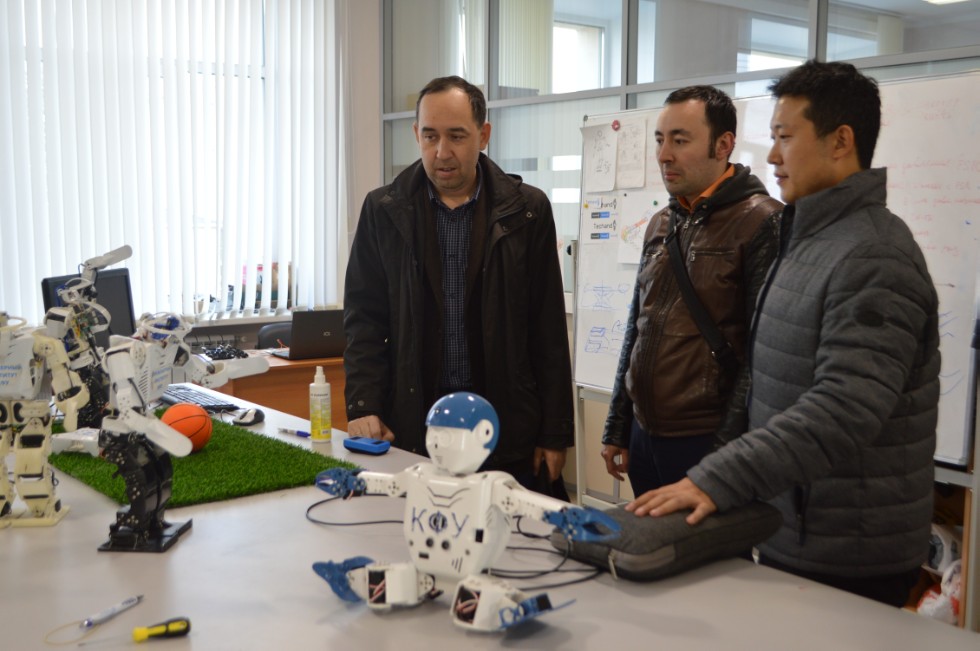 ��������� �������� WEIDONG CLOUD EDUCATION GROUP �������� ���������� �������� ���