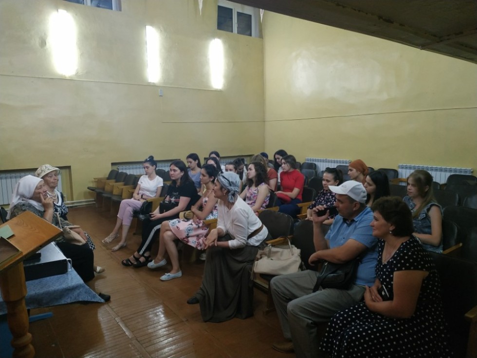 Студентлар Дөбъяз һәм Олы Битаман авылларына экспедициядә булдылар Студентлар Дөбъяз һәм Олы Битаман авылларына экспедициядә булдылар