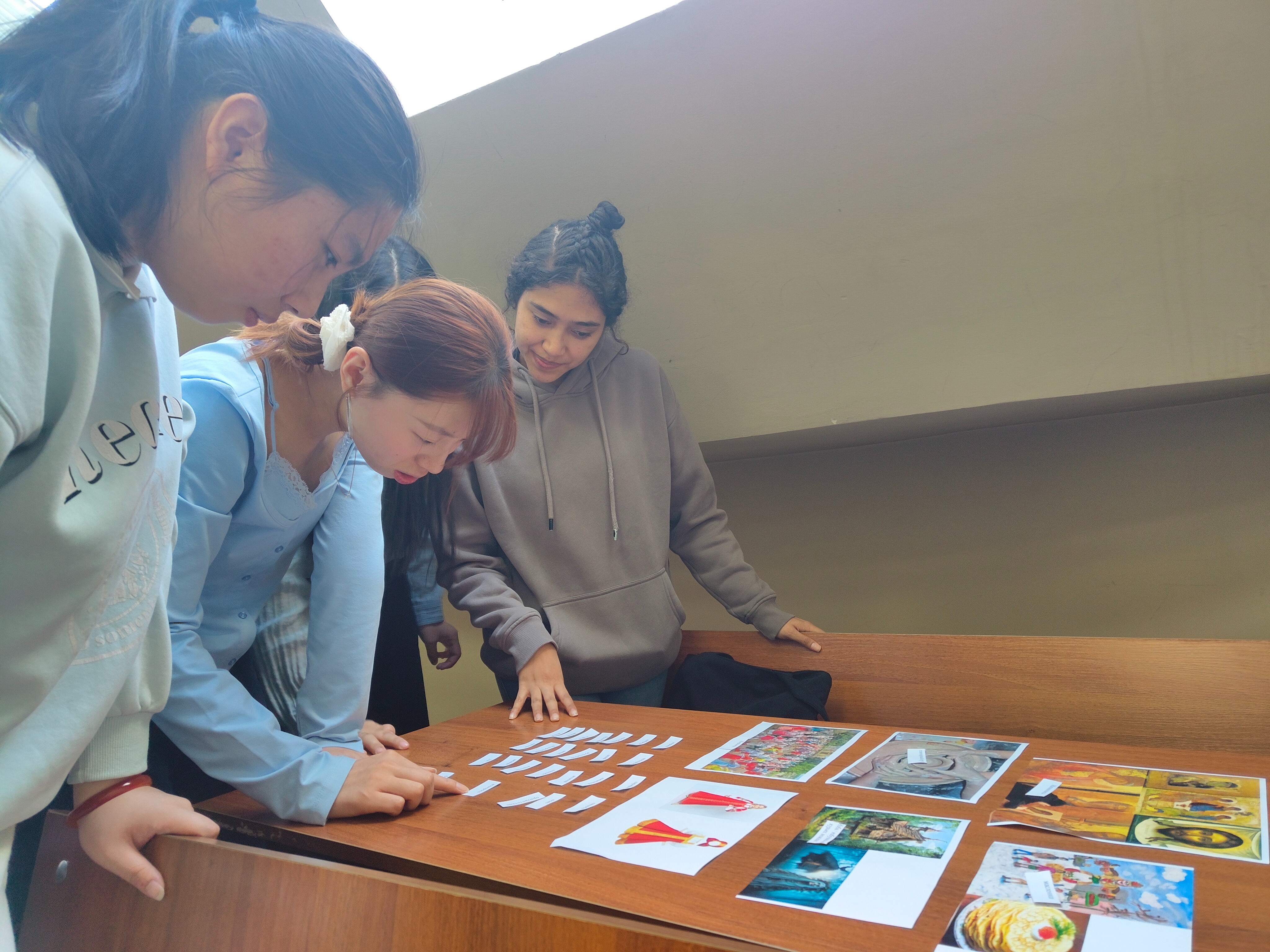 Русскому клубу 2 года! Русскому клубу 2 года!