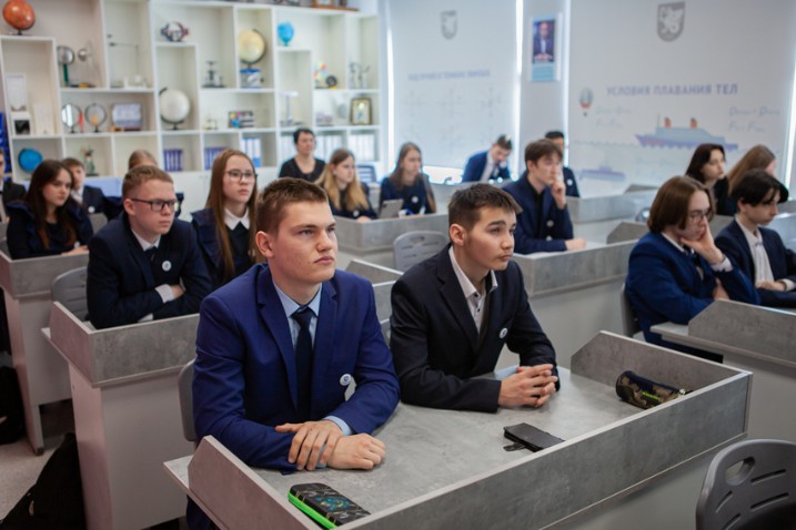 Неделя высоких технологий и технопредпринимательства прошла в Елабужском институте КФУ Неделя высоких технологий и технопредпринимательства прошла в Елабужском институте КФУ