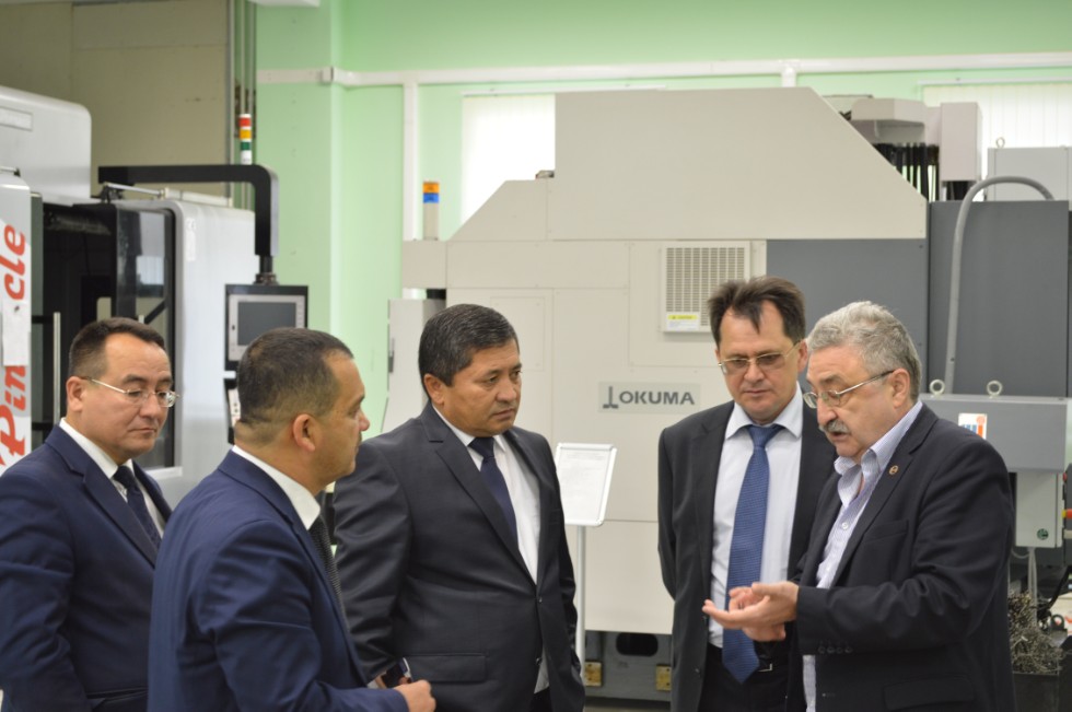 ��������� ������������� ���������-������������� ���������(����������) �������� ���������� �������� � ���������-������������ ������ ���