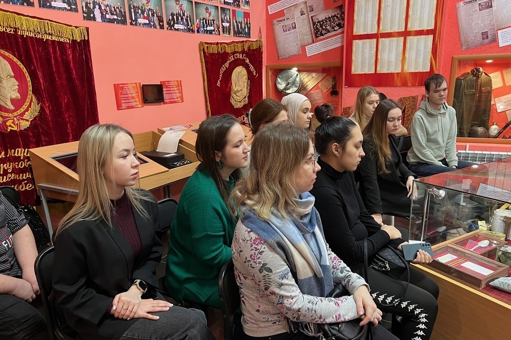Студенты-историки отделения филологии и истории посетили Музей Памяти Студенты-историки отделения филологии и истории посетили Музей Памяти