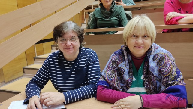 Слушатели Университета третьего возраста с большим интересом посещают лекции по истории Казани Слушатели Университета третьего возраста с большим интересом посещают лекции по истории Казани