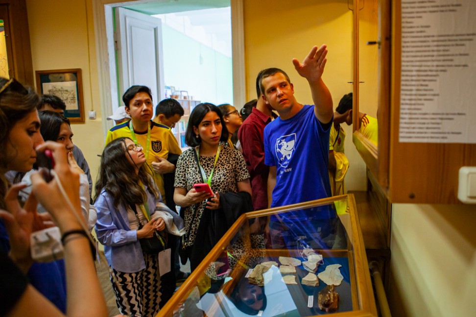 В Елабужский институт приехали студенты 'Летнего университета' В Елабужский институт приехали студенты 'Летнего университета'