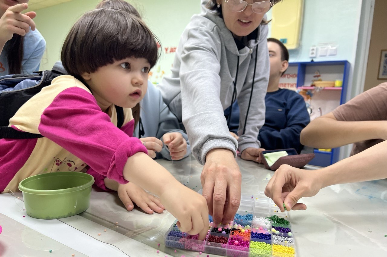 'Кафедра добра' провела мастер-класс для детей реабилитационного центра 'Астра' 'Кафедра добра' провела мастер-класс для детей реабилитационного центра 'Астра'