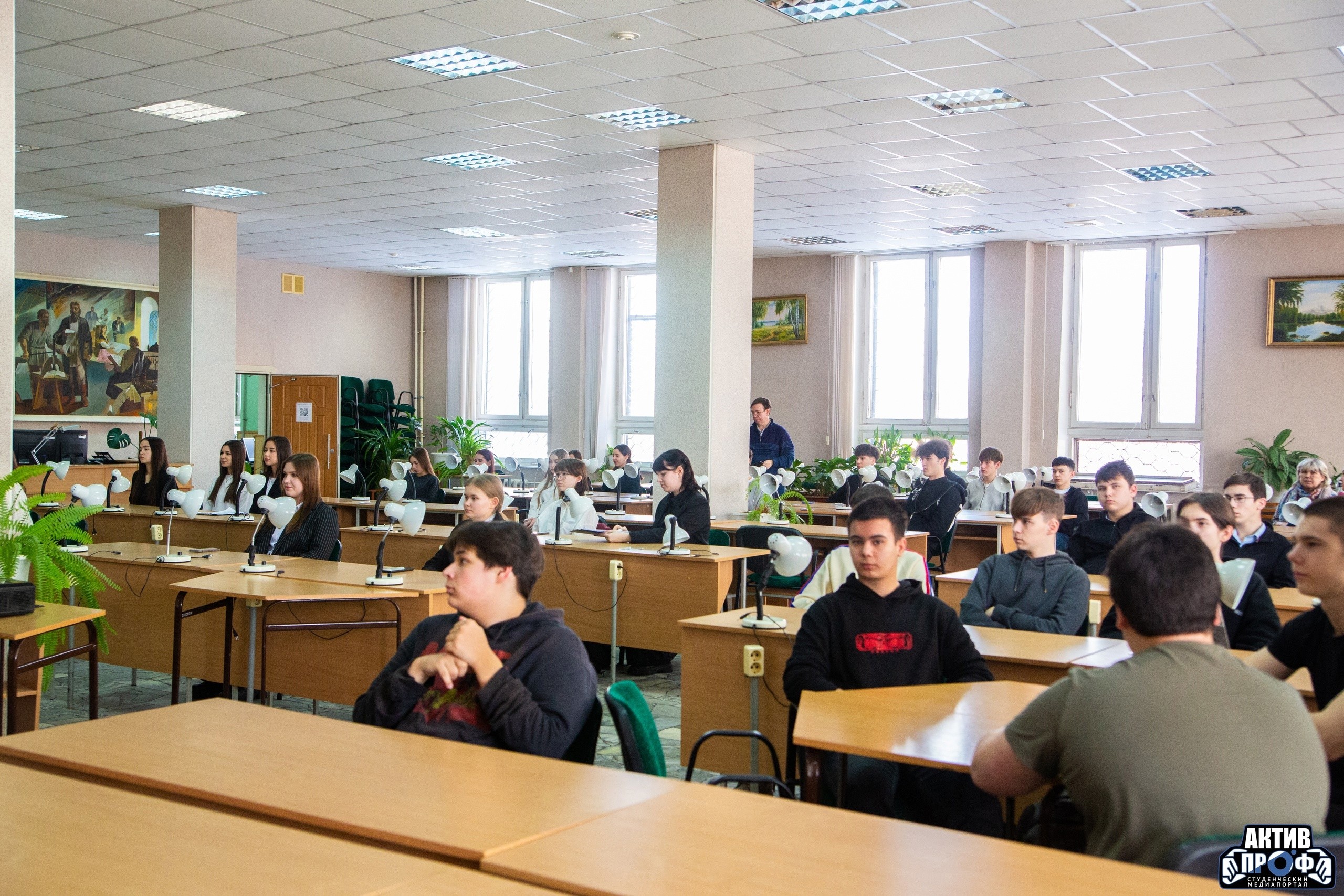 Международный день родного языка в библиотеке НЧИ КФУ Международный день родного языка в библиотеке НЧИ КФУ