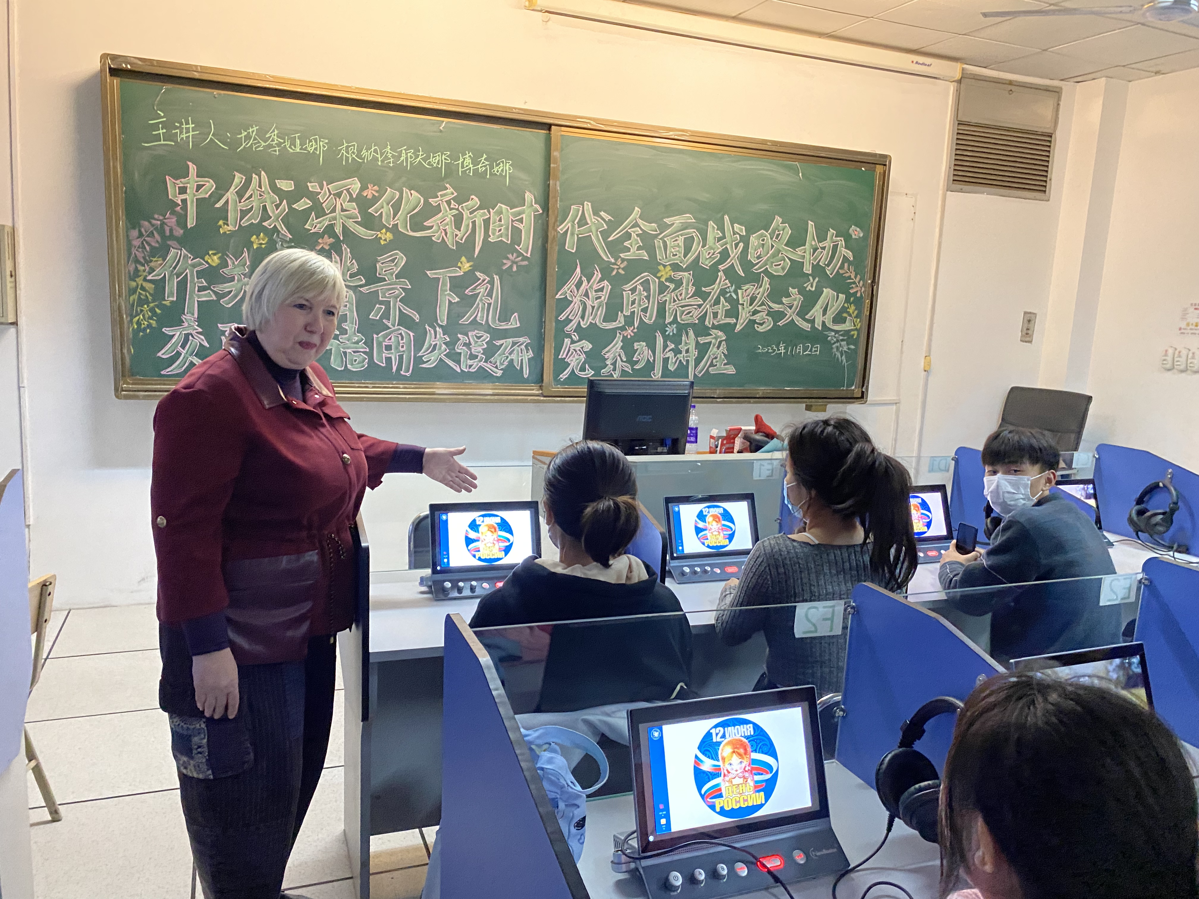 Китайцы хотят учиться в КФУ! Китайцы хотят учиться в КФУ!