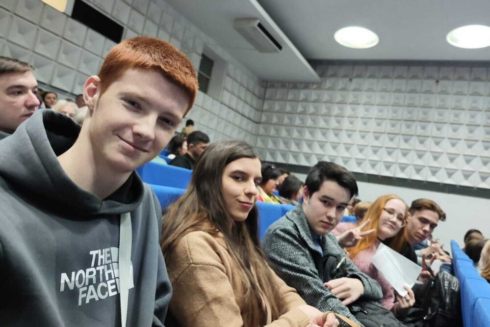 Студенты Отделения математики и естественных наук побывали на концерте танцующего симфонического оркестра Concord Orchestra Студенты Отделения математики и естественных наук побывали на концерте танцующего симфонического оркестра Concord Orchestra