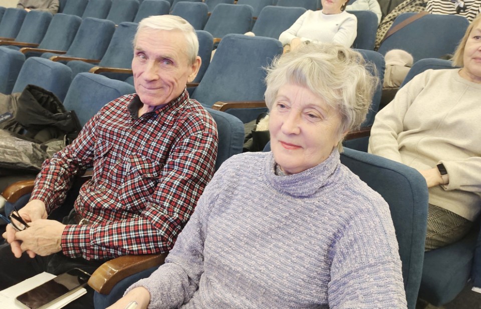 9 декабря состоялась очередная встреча слушателей с Владимиром Юрьевичем Юриновым 9 декабря состоялась очередная встреча слушателей с Владимиром Юрьевичем Юриновым