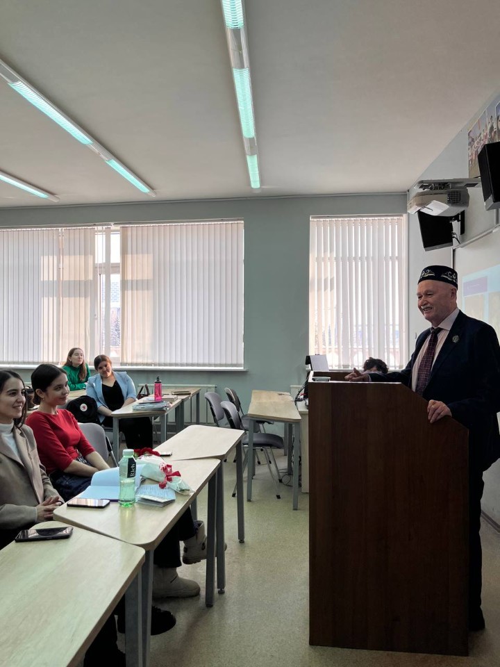 ����� �ә����ә��