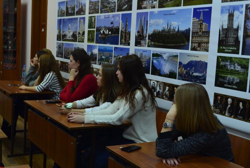 Абитуриенты просят встреч Абитуриенты просят встреч