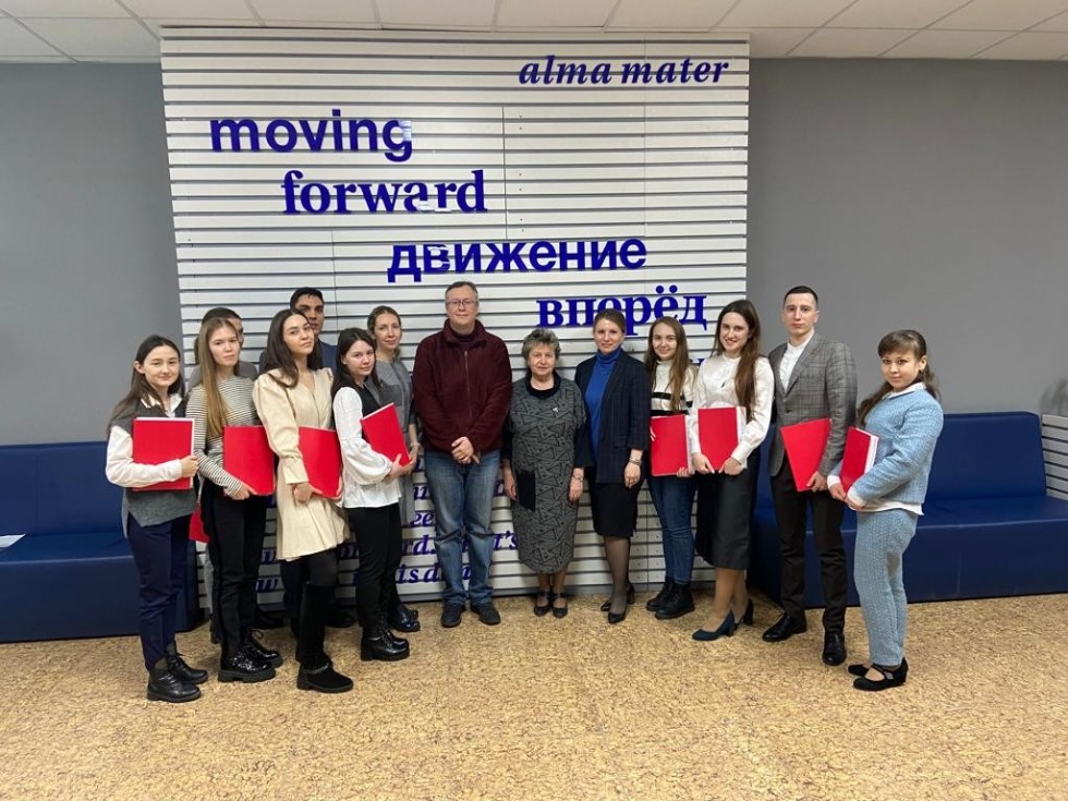 С 1 по 4 февраля 2022 прошли защиты магистерских диссертаций магистрантов заочной магистерской программы С 1 по 4 февраля 2022 прошли защиты магистерских диссертаций магистрантов заочной магистерской программы