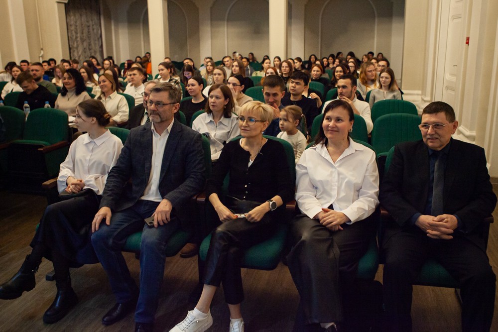 Первый день незабываемых концертных программ студенческой весны! Первый день незабываемых концертных программ студенческой весны!