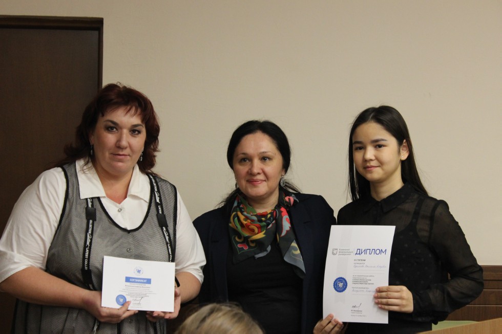 235 �����������