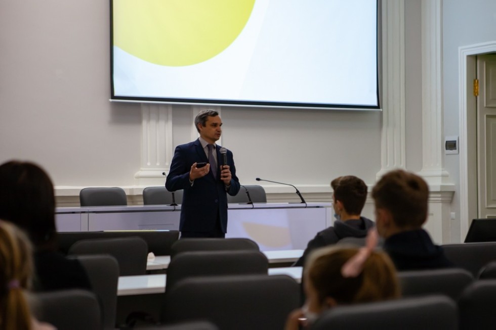 В Елабужском институте КФУ состоялось торжественное открытие Яндекс.Лицея В Елабужском институте КФУ состоялось торжественное открытие Яндекс.Лицея