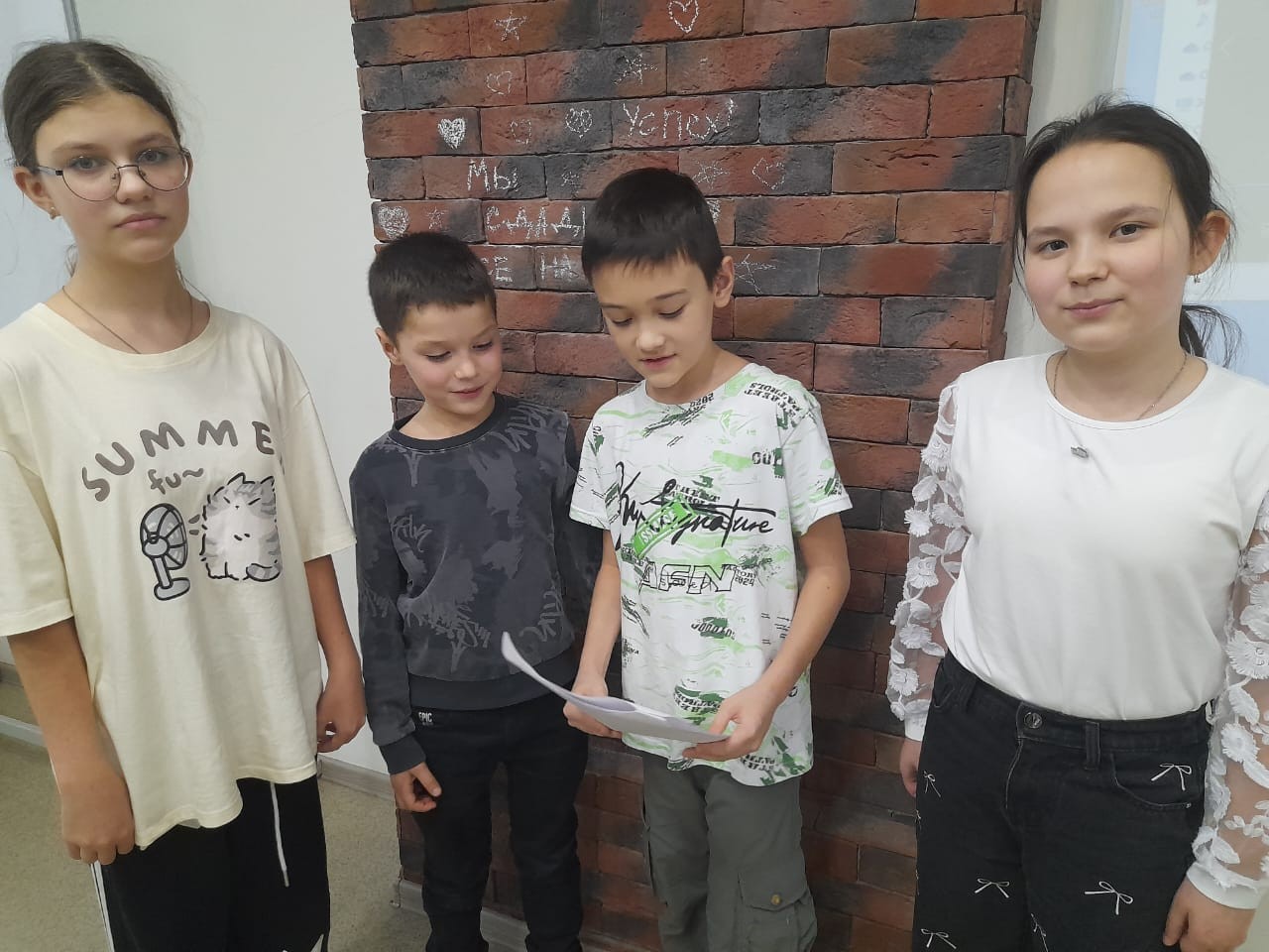 В детском театре КФУ 'Радуга' одновременно идут репетиции пяти детских спектаклей В детском театре КФУ 'Радуга' одновременно идут репетиции пяти детских спектаклей