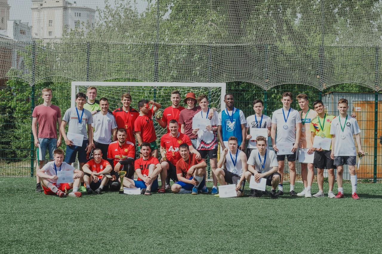 Тридцать один градус по Футболу Тридцать один градус по Футболу