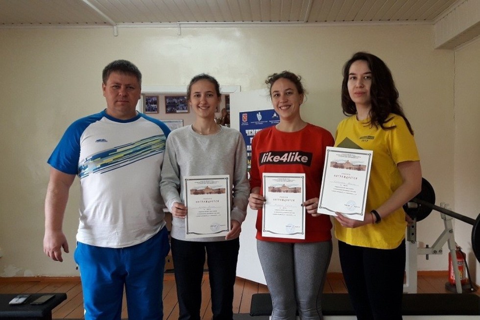 � ���������� ��������� ��� ������ ���������� �� ������������� ����� �������