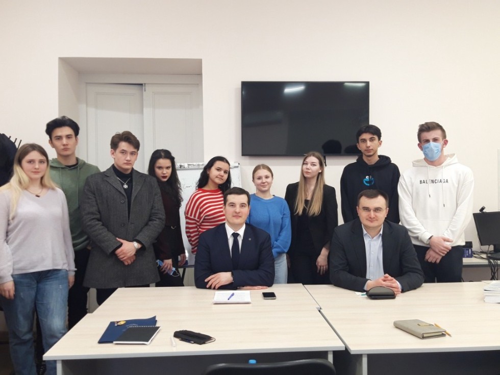 �������� ������ �������� �������� ��������� ���������� ��������� '�����, ����� � ��������' ���������� ������ ����������� �� ����: '��������� ������ � ��������� ��������: ������������� �������'.