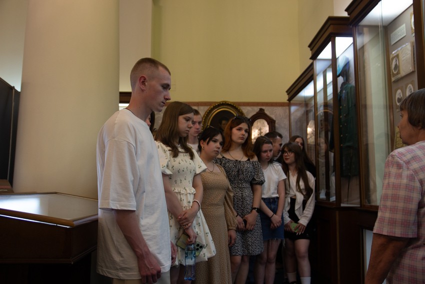 ������, ���������� �� �������� � ������� �� ���, �������� ��������� ����������� �����������