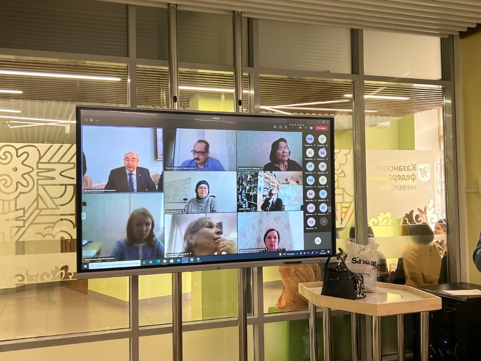 Филология һәм мәдәниятара багланышлар институтында 'Телләргә өйрәтү методикасын камилләштерү: алдынгы тәҗрибә алмашу мәйданчыгы' дигән VI Халыкара фәнни-методик онлайн семинар узды Филология һәм мәдәниятара багланышлар институтында 'Телләргә өйрәтү методикасын камилләштерү: алдынгы тәҗрибә алмашу мәйданчыгы' дигән VI Халыкара фәнни-методик онлайн семинар узды