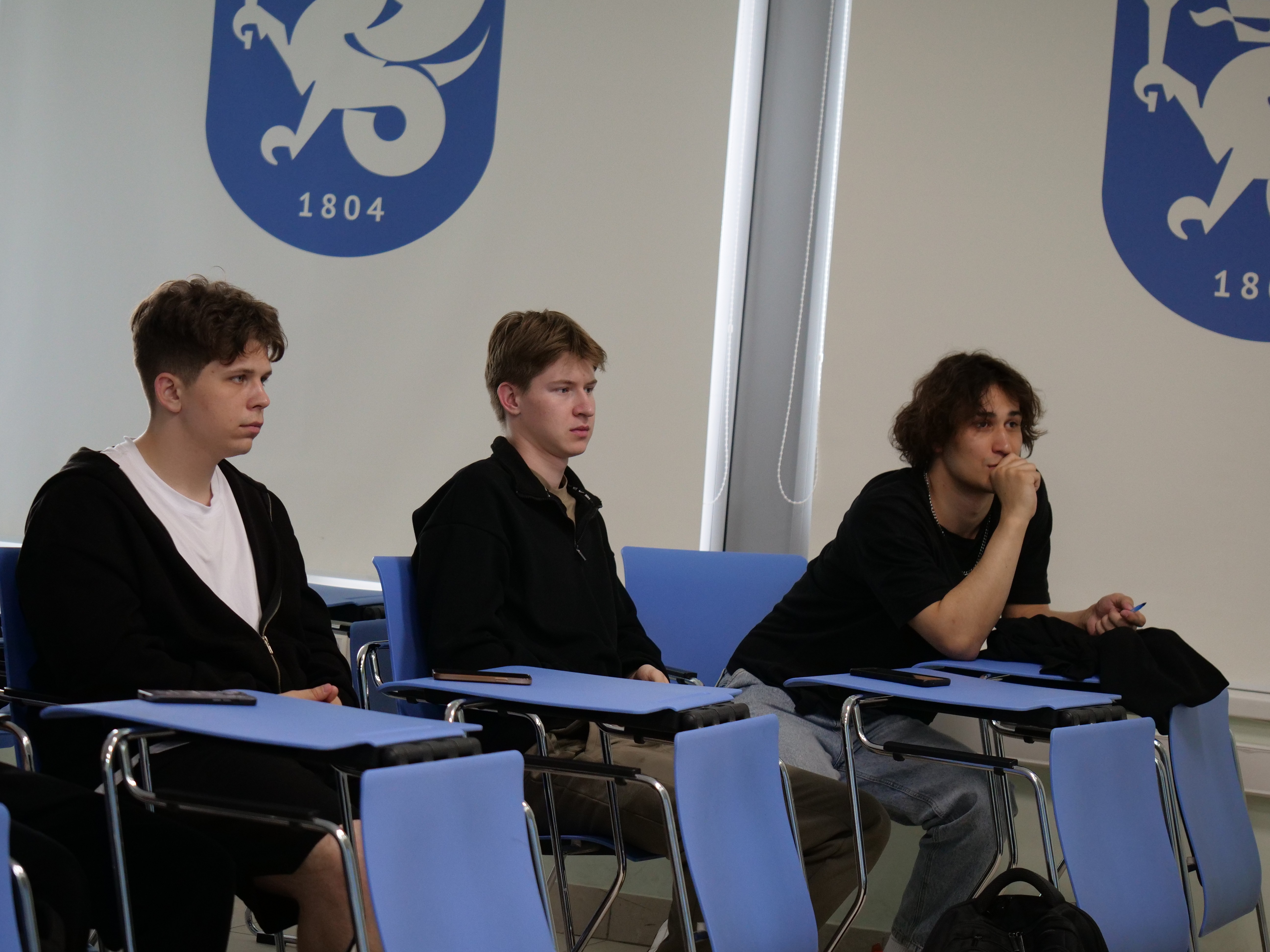 � ���� ������������ ����������� ���� � ��������������� ��������� ���������� � ������������ �����������