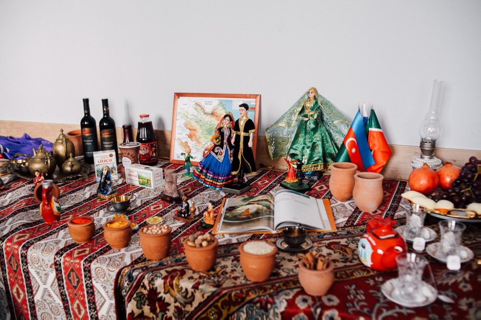 ������ ���� ������ ������������� ����������� '������ ? �����������: ������������ ���� ���������������� � �������������������� ��������'