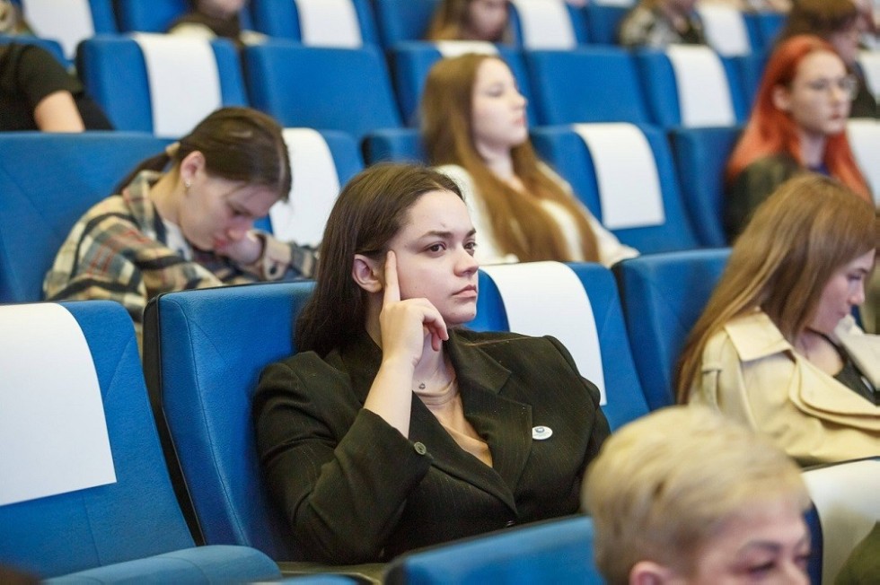 Преподаватели Елабужского института КФУ и педагоги 'Университетской' школы приняли участие в Международном форуме по педагогическому образованию IFTE-2022 Преподаватели Елабужского института КФУ и педагоги 'Университетской' школы приняли участие в Международном форуме по педагогическому образованию IFTE-2022