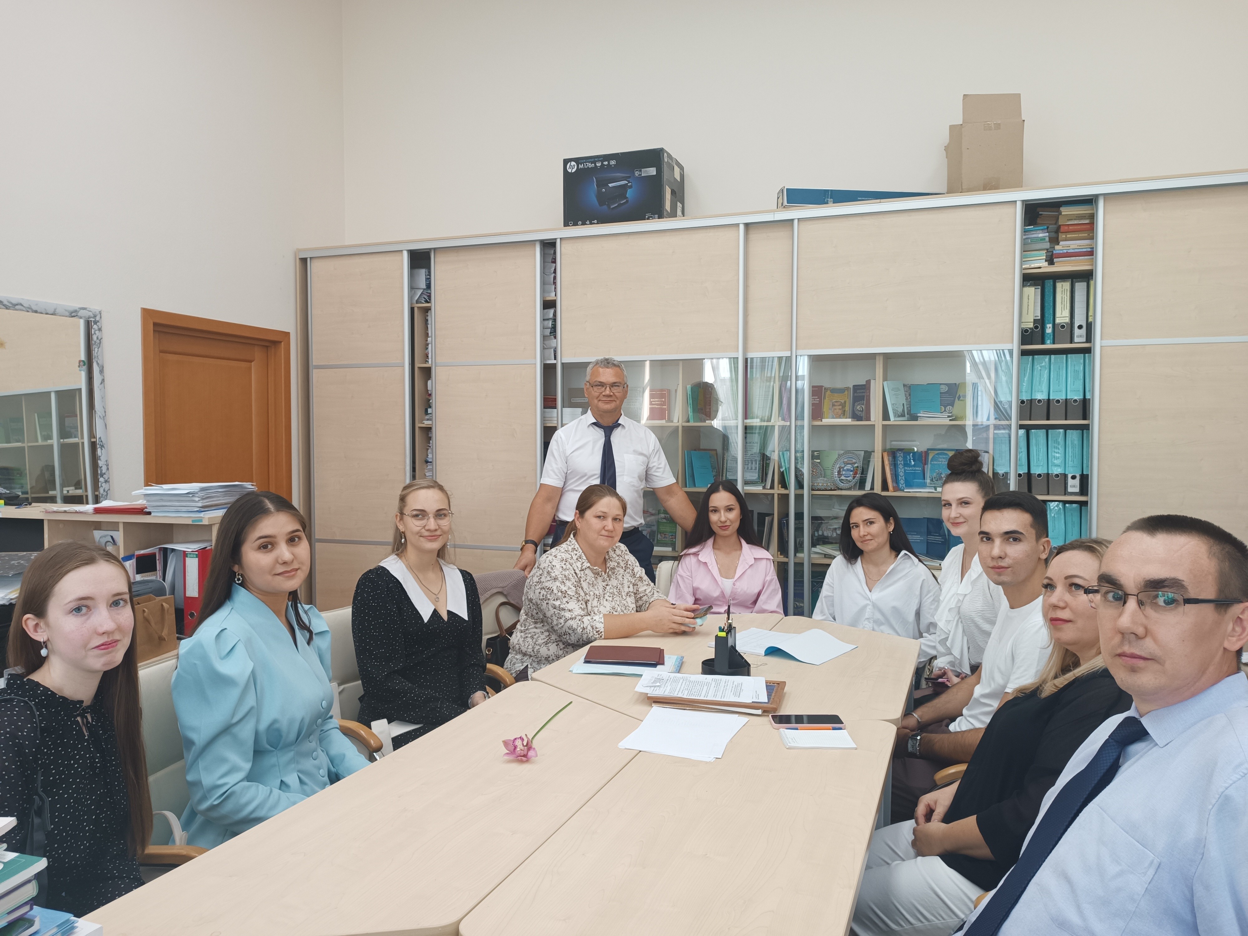 Праздник 'День знаний 1 сентября' в Гимназии 126 и в Институте психологии и образования КФУ Праздник 'День знаний 1 сентября' в Гимназии 126 и в Институте психологии и образования КФУ