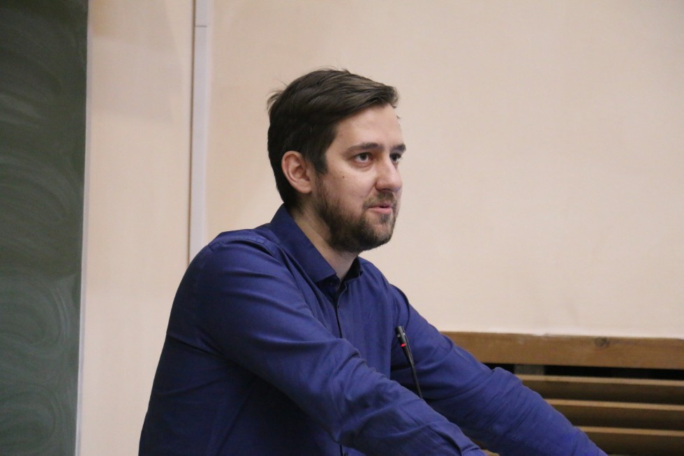 � ���� ��������� ������ ������������� ������