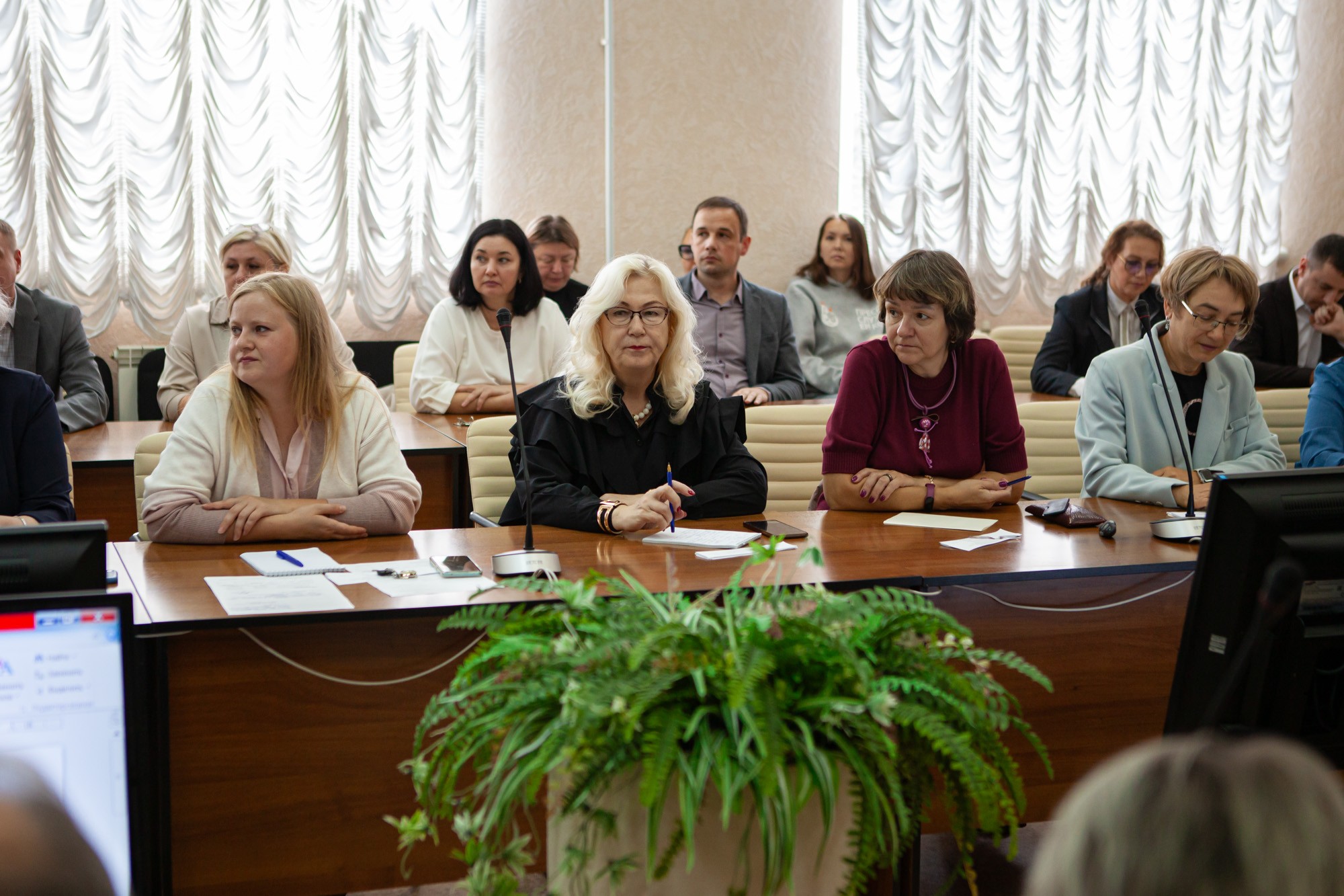 В Елабужском институте КФУ состоялось заседание Ученого совета В Елабужском институте КФУ состоялось заседание Ученого совета