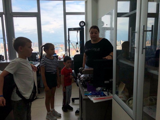 Children visited Laboratory of Intelligent Robotics Systems