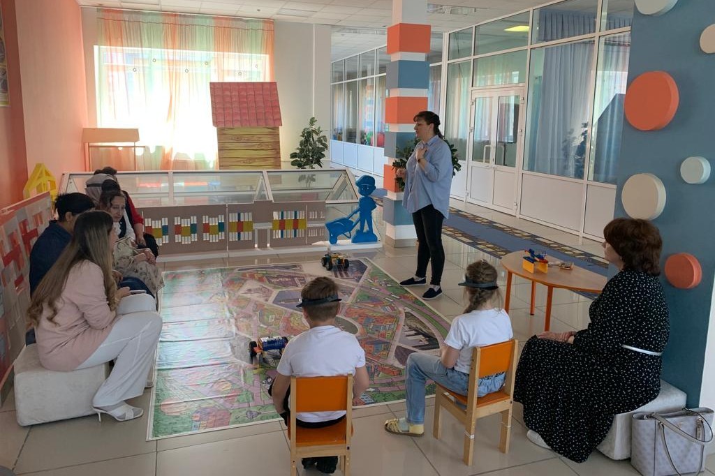 Практико-ориентированная направленность курсов повышения квалификации преподавателей Кыргызско- Узбекского Международного университета им. Б. Сыдыкова Практико-ориентированная направленность курсов повышения квалификации преподавателей Кыргызско- Узбекского Международного университета им. Б. Сыдыкова