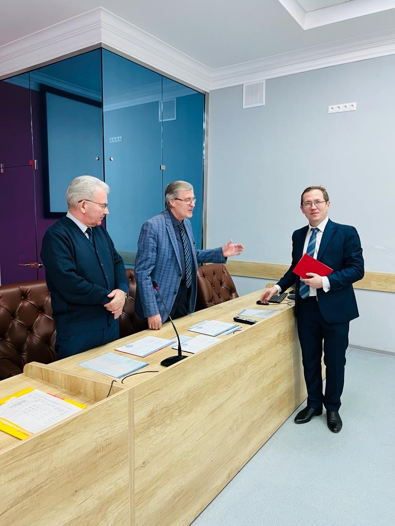 Состоялся первый выпуск магистров профиля Состоялся первый выпуск магистров профиля