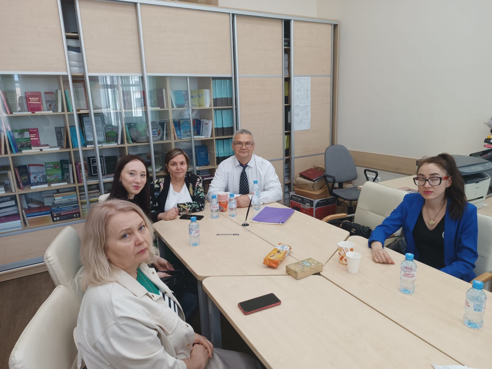 ВОСПИТАНИЕ В СОВРЕМЕННОЙ ОБРАЗОВАТЕЛЬНОЙ СРЕДЕ ВОСПИТАНИЕ В СОВРЕМЕННОЙ ОБРАЗОВАТЕЛЬНОЙ СРЕДЕ