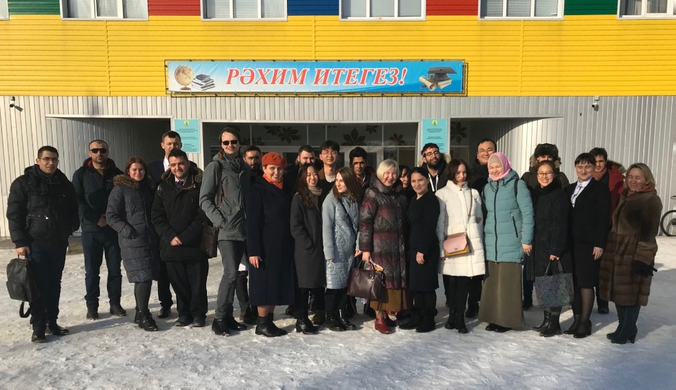 ����������� ������ � �������