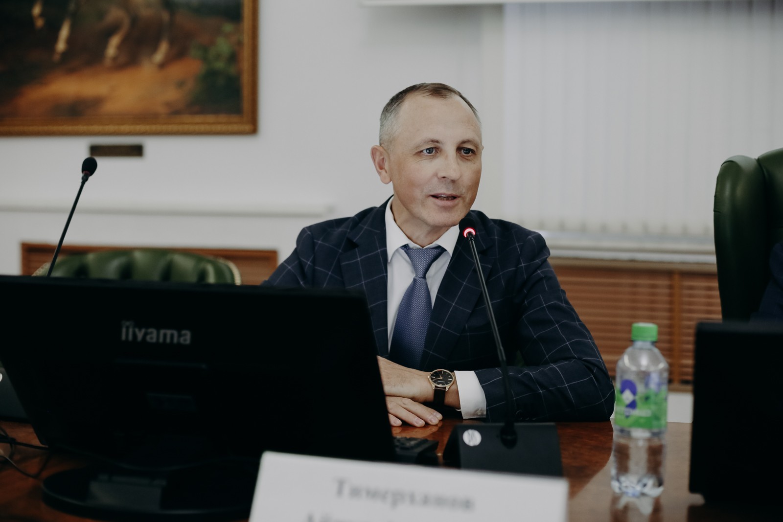 В Институте международных отношений, истории и востоковедения вручили дипломы по программе 'Синхронный перевод (арабский язык)' В Институте международных отношений, истории и востоковедения вручили дипломы по программе 'Синхронный перевод (арабский язык)'