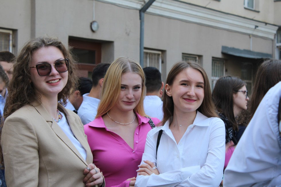 ���� ������ ������������� � ���