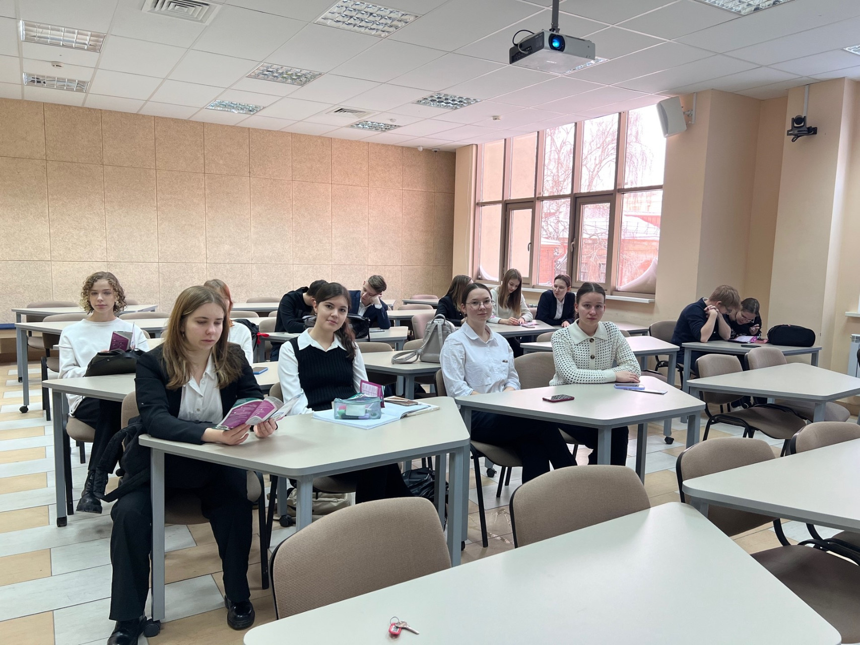 23 ������ � ���������� ��������� ��. �.�. ��������� ������ ��������� ��� ���������� 11� ������ ���� ��� �18 ������������ ������ �. ������