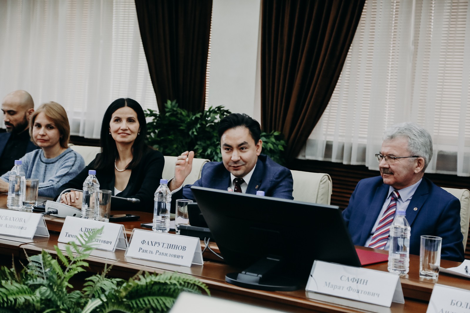 � ��� �������� 30-����� ���������� ���������������