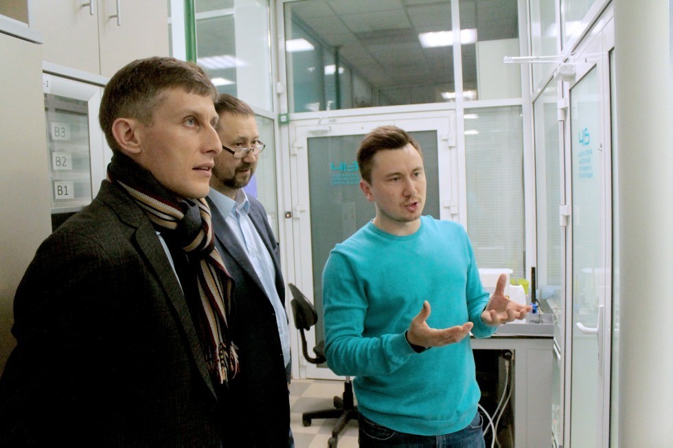 Руководитель Центра компетенций импортозамещения Министерства энергетики РФ ознакомился с возможностями КФУ Руководитель Центра компетенций импортозамещения Министерства энергетики РФ ознакомился с возможностями КФУ