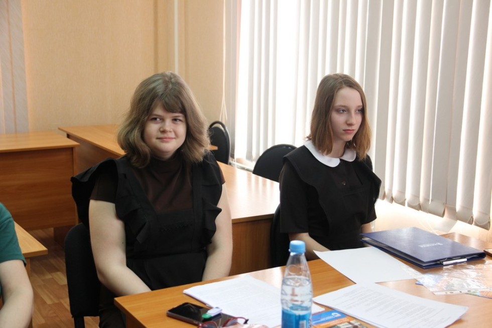 � ���������� ��������� ��� ���������� �����������, ����������� 75-����� ������.