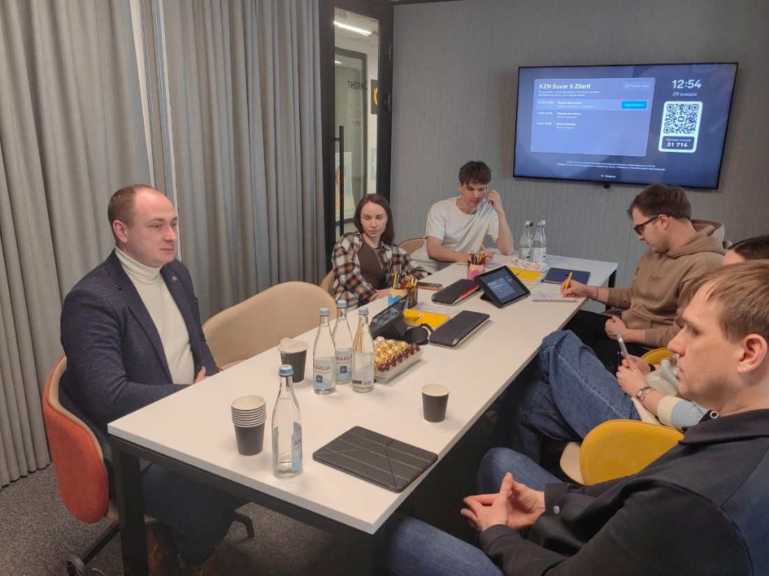 Директор ИВМиИТ на переговорах с представителями Т-Банка Директор ИВМиИТ на переговорах с представителями Т-Банка